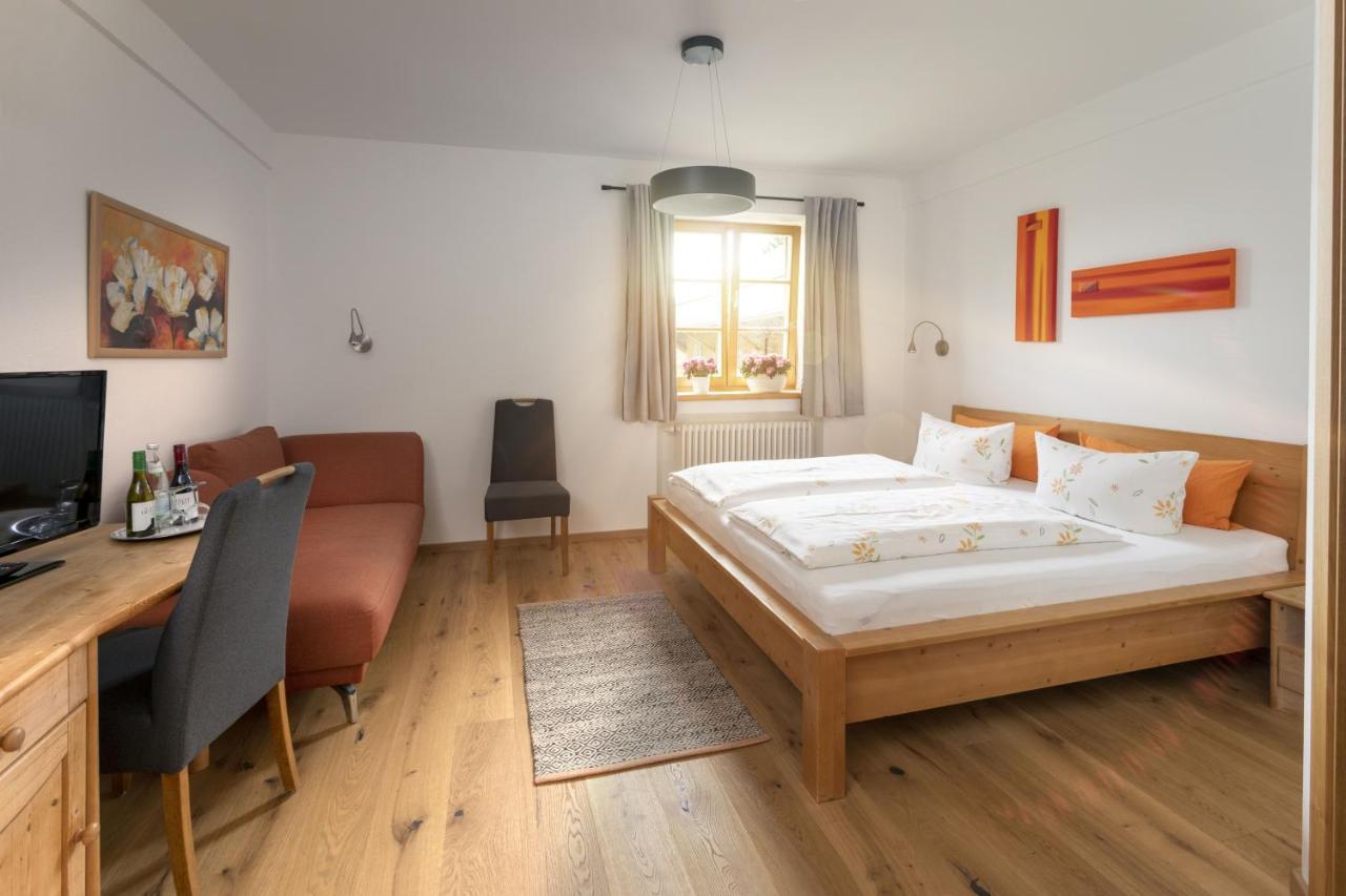 Pension Bernhardhof Otterfing المظهر الخارجي الصورة