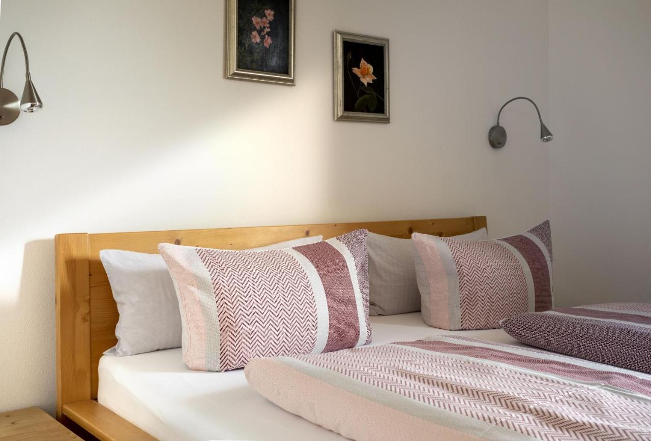 Pension Bernhardhof Otterfing المظهر الخارجي الصورة